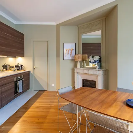 Arc De Triomphe - Luxury 1 Bedroom Апартаменты *