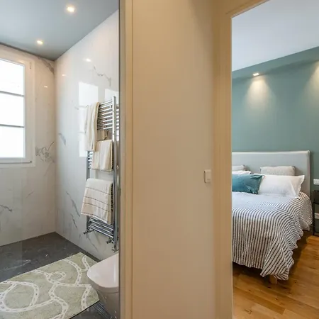 Arc De Triomphe - Luxury 1 Bedroom Апартаменты